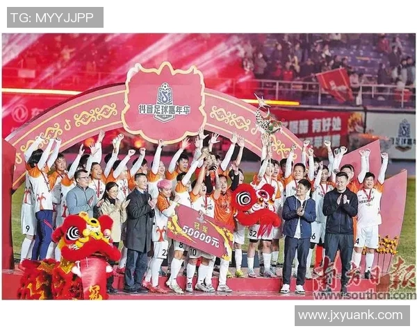 足球明星跨界挑战多项体育项目展现全能魅力与运动精神