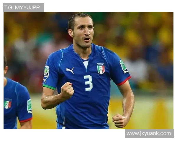 利姓足球明星的成就与影响力探讨及其在足球界的地位分析 利姓足球明星的成就与影响力探讨及其在足球界的地位分析