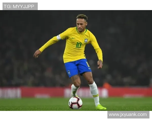 足球明星内马尔精美摆件图片欣赏展现其独特魅力与风采 足球明星内马尔精美摆件图片欣赏展现其独特魅力与风采